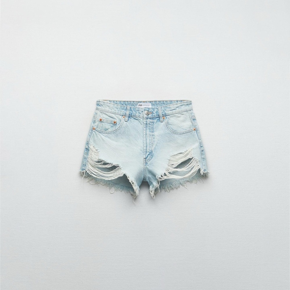 Zara NWT Size 6 TRF High Rise Curved Shorts